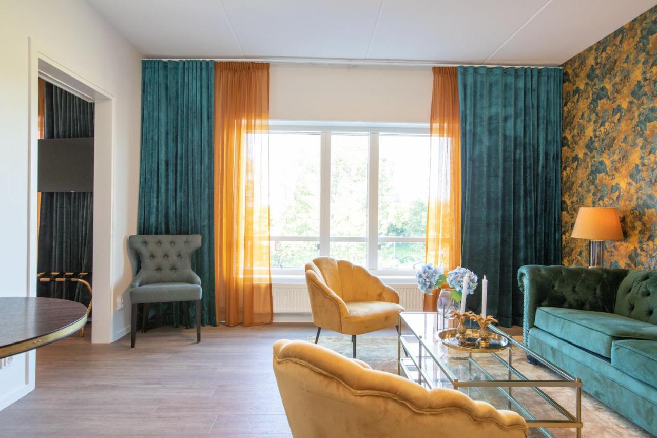 Skara Konst Hotell Exterior foto