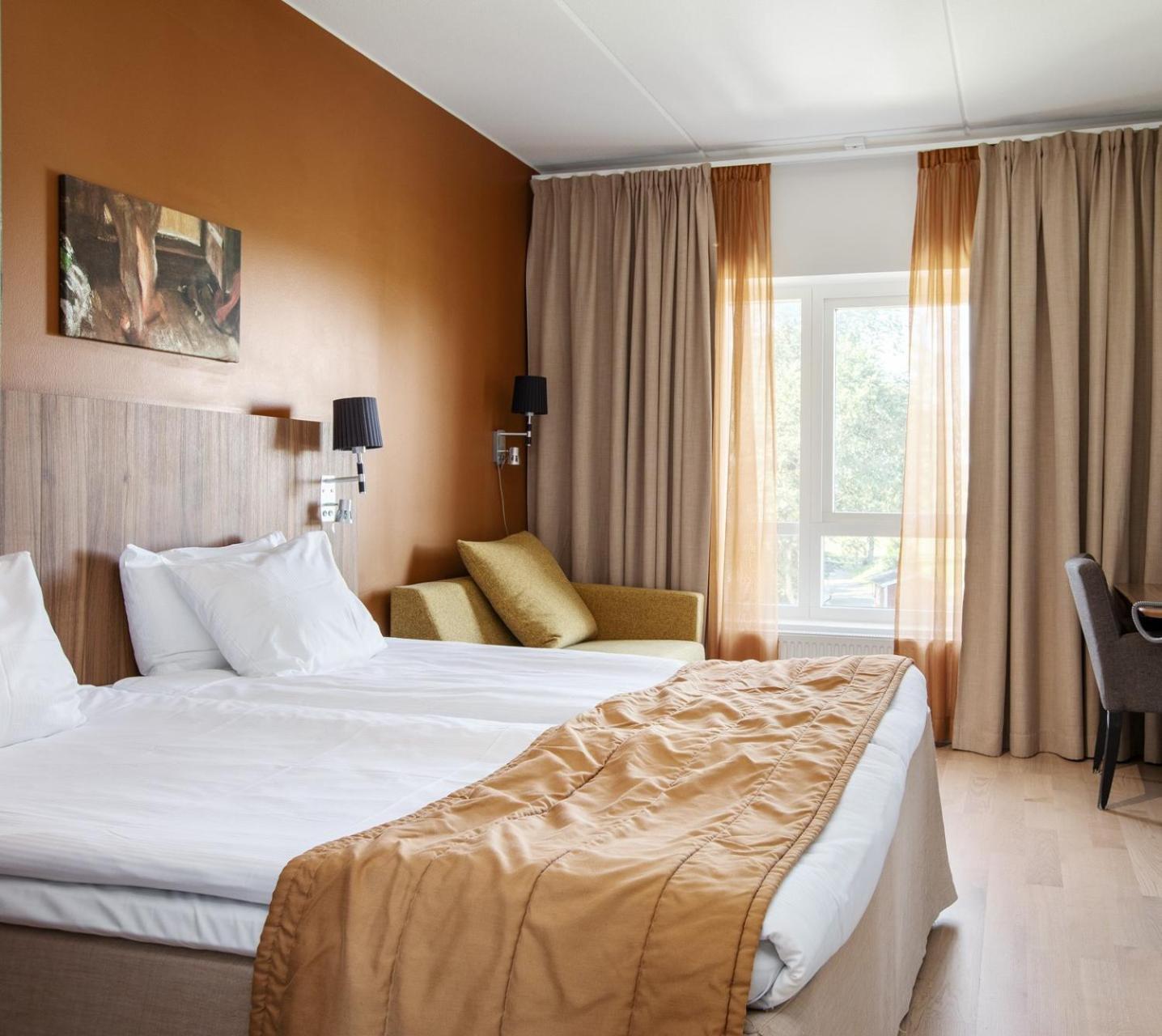 Skara Konst Hotell Exterior foto